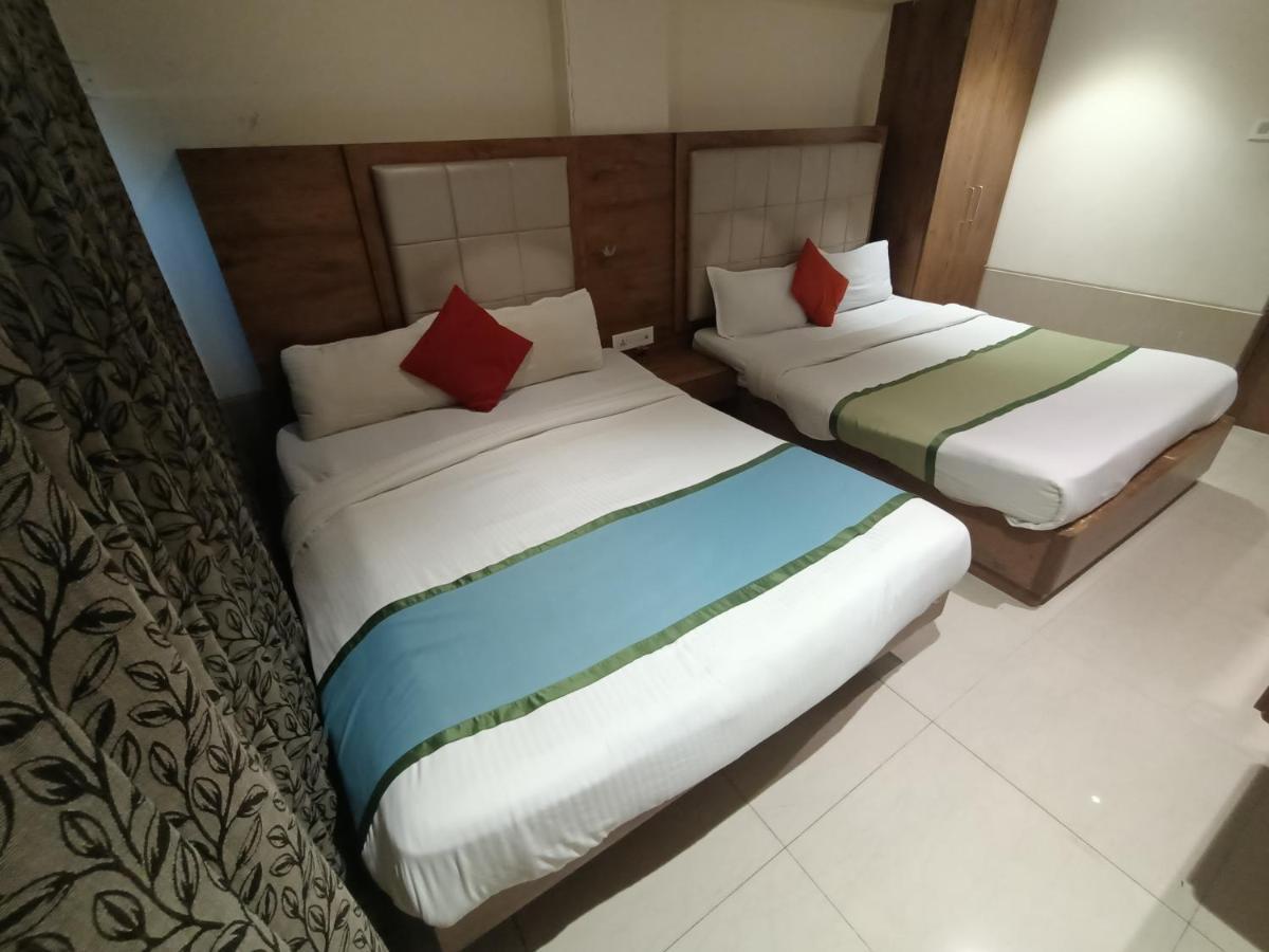 Fabhotel Regal Inn Bombaj Zewnętrze zdjęcie