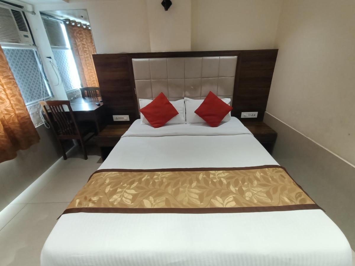 Fabhotel Regal Inn Bombaj Zewnętrze zdjęcie