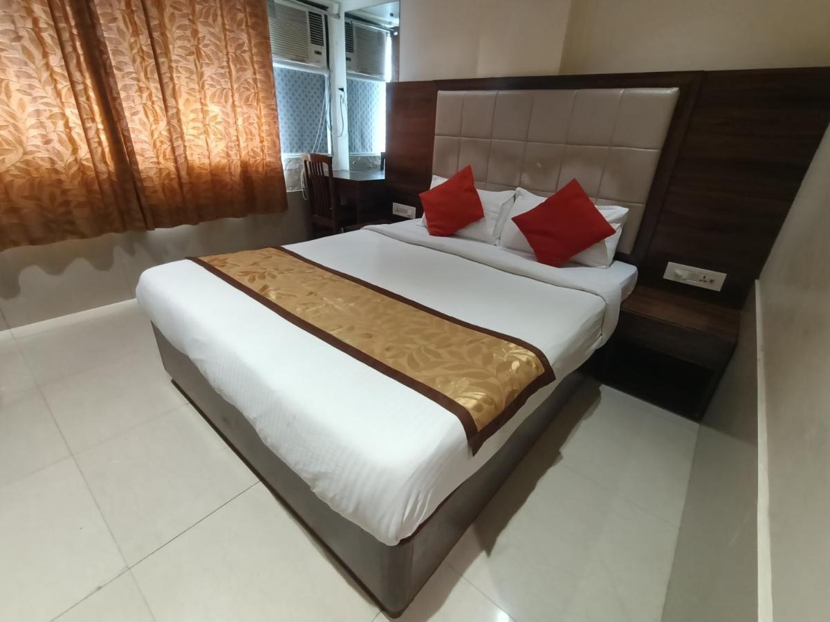 Fabhotel Regal Inn Bombaj Zewnętrze zdjęcie