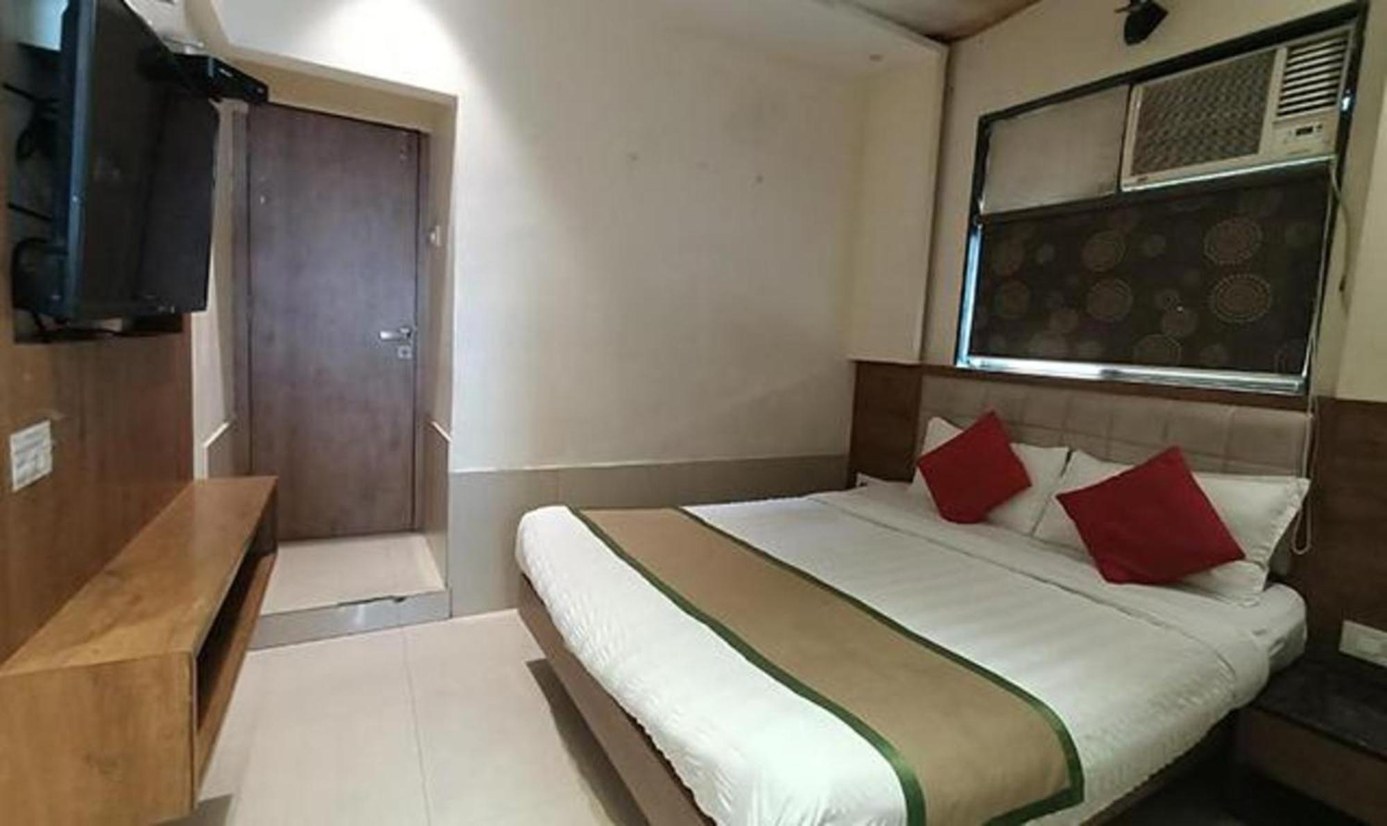 Fabhotel Regal Inn Bombaj Zewnętrze zdjęcie